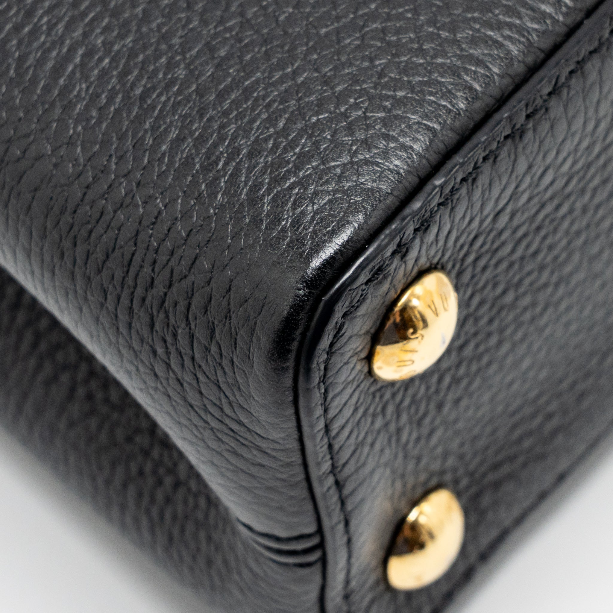AAA Replica Louis Vuitton LV CAPUCINES BB WITH MONOGRAM FLOWER EMBELLISHMENTS TAURILLON BLACK GHW
