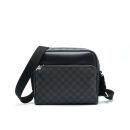 AAA Replica Louis Vuitton LV DAYTON PM MEN'S MESSENGER BAG