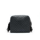 AAA Replica Louis Vuitton LV DAYTON PM MEN'S MESSENGER BAG