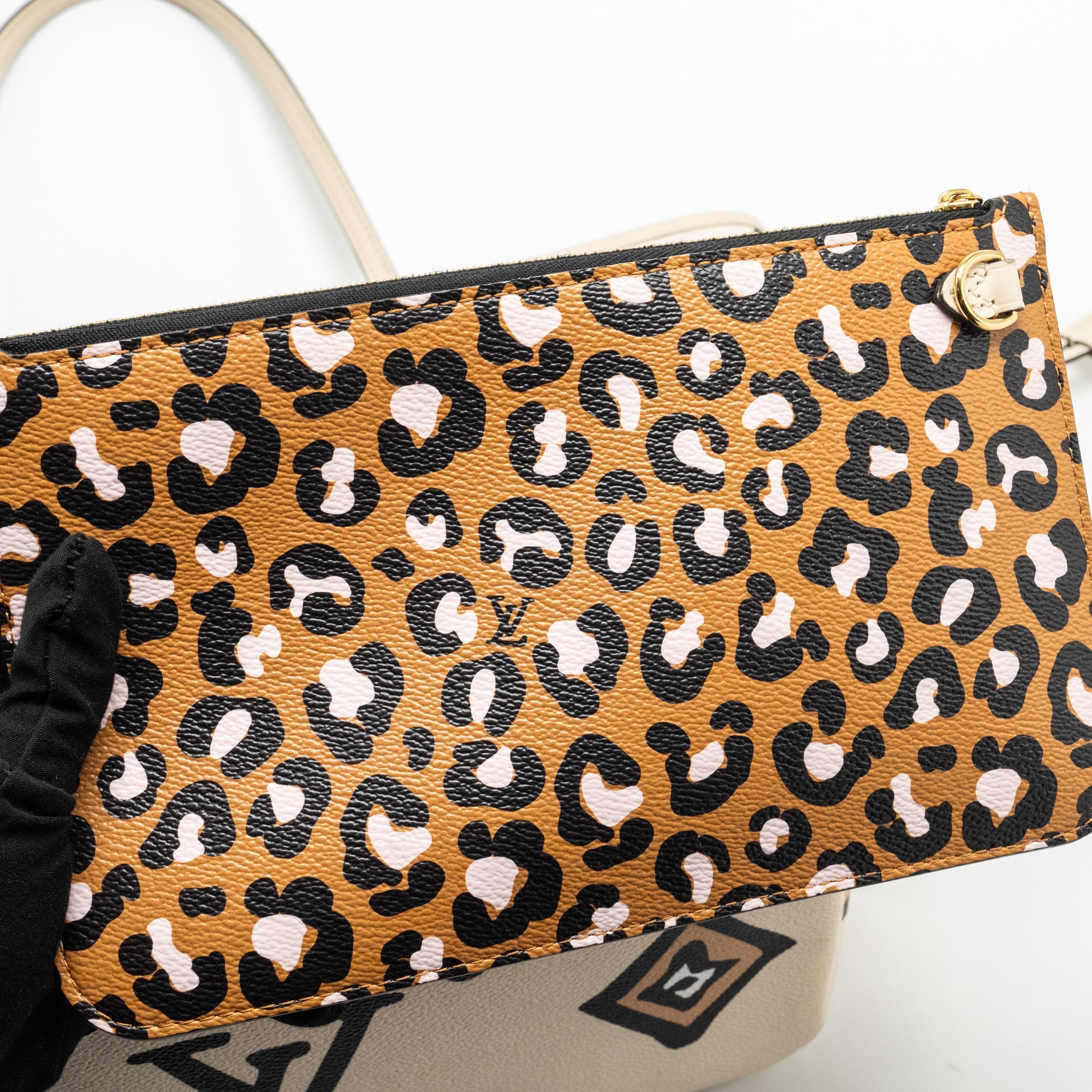 AAA Replica Louis Vuitton LV NEVERFULL MM WILD AT HEART EMPREINTE CREAM GHW