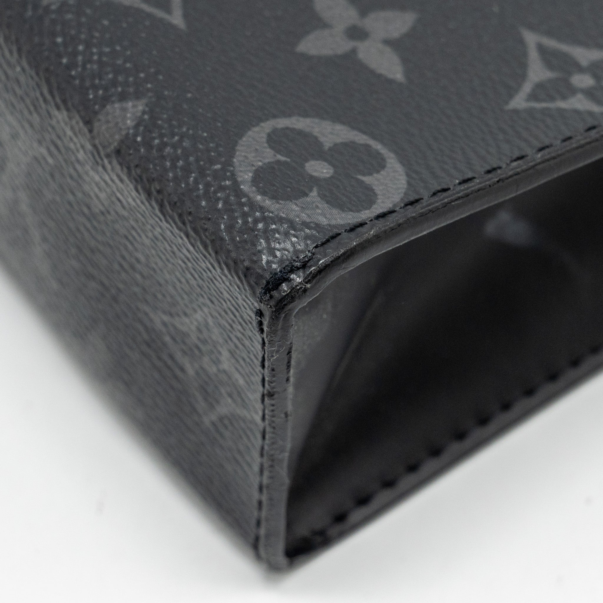 AAA Replica Louis Vuitton LV POCHETTE VOYAGE MONOGRAM CANVAS BLACK SHW