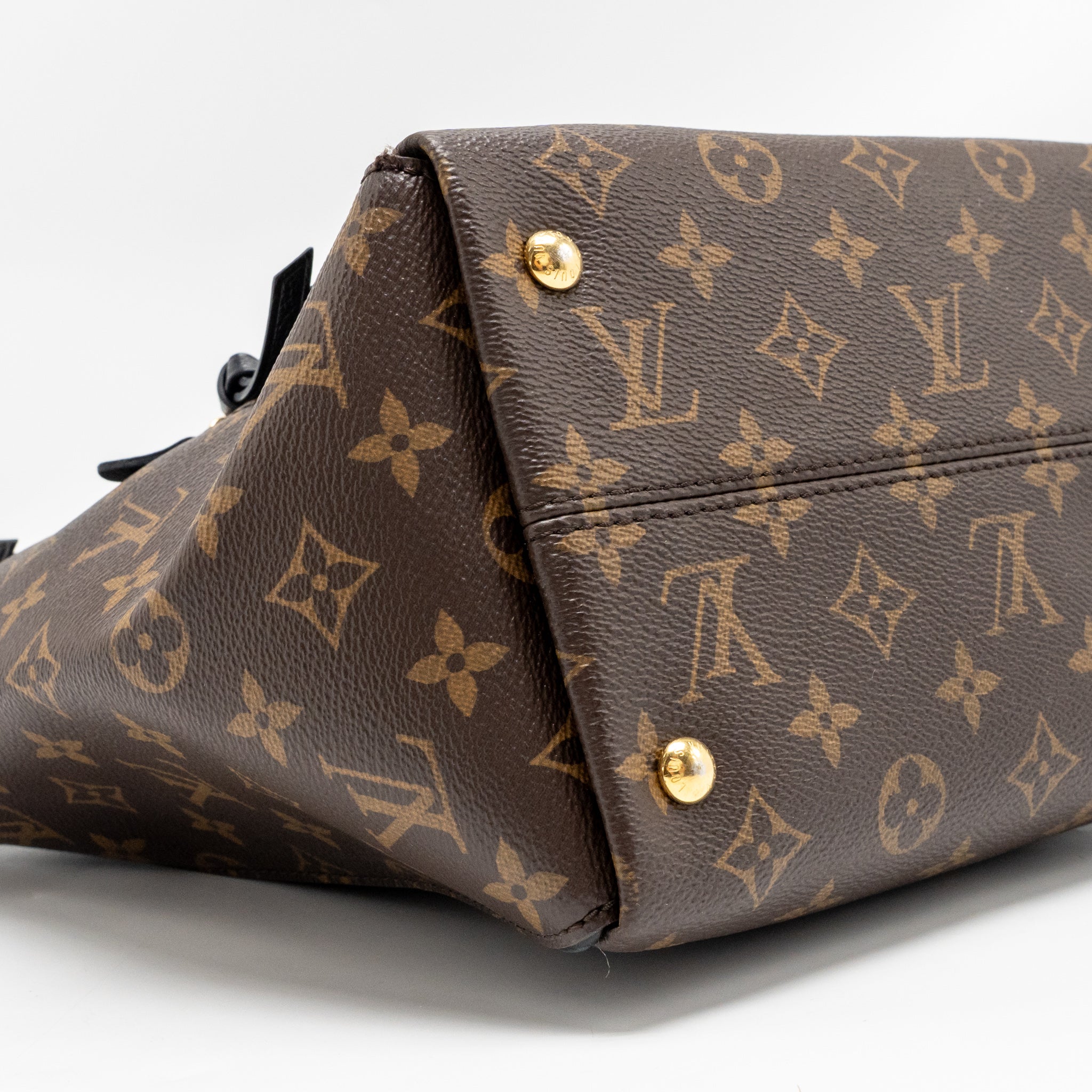AAA Replica Louis Vuitton LV TOURNELLE PM MONOGRAM CANVAS BLACK GHW