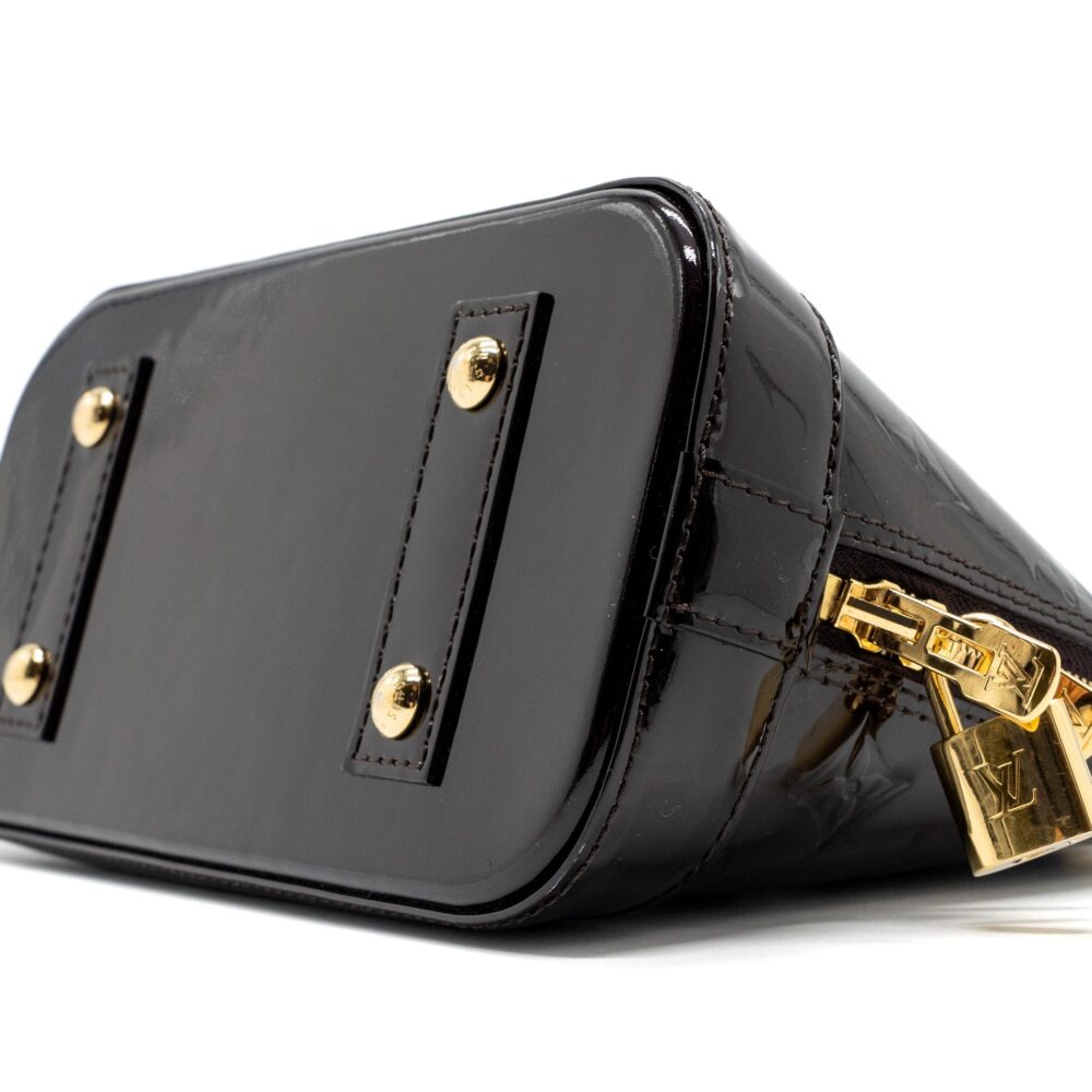 AAA Replica Louis Vuitton LV ALMA BB PATENT AMARANTE GHW