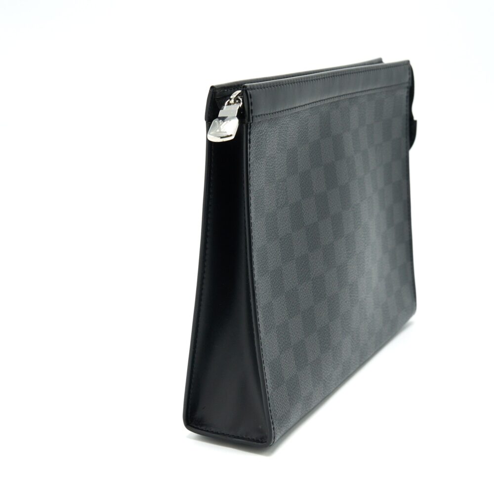 AAA Replica Louis Vuitton LV POCHETTE VOYAGE DAMIER GRAPHITE