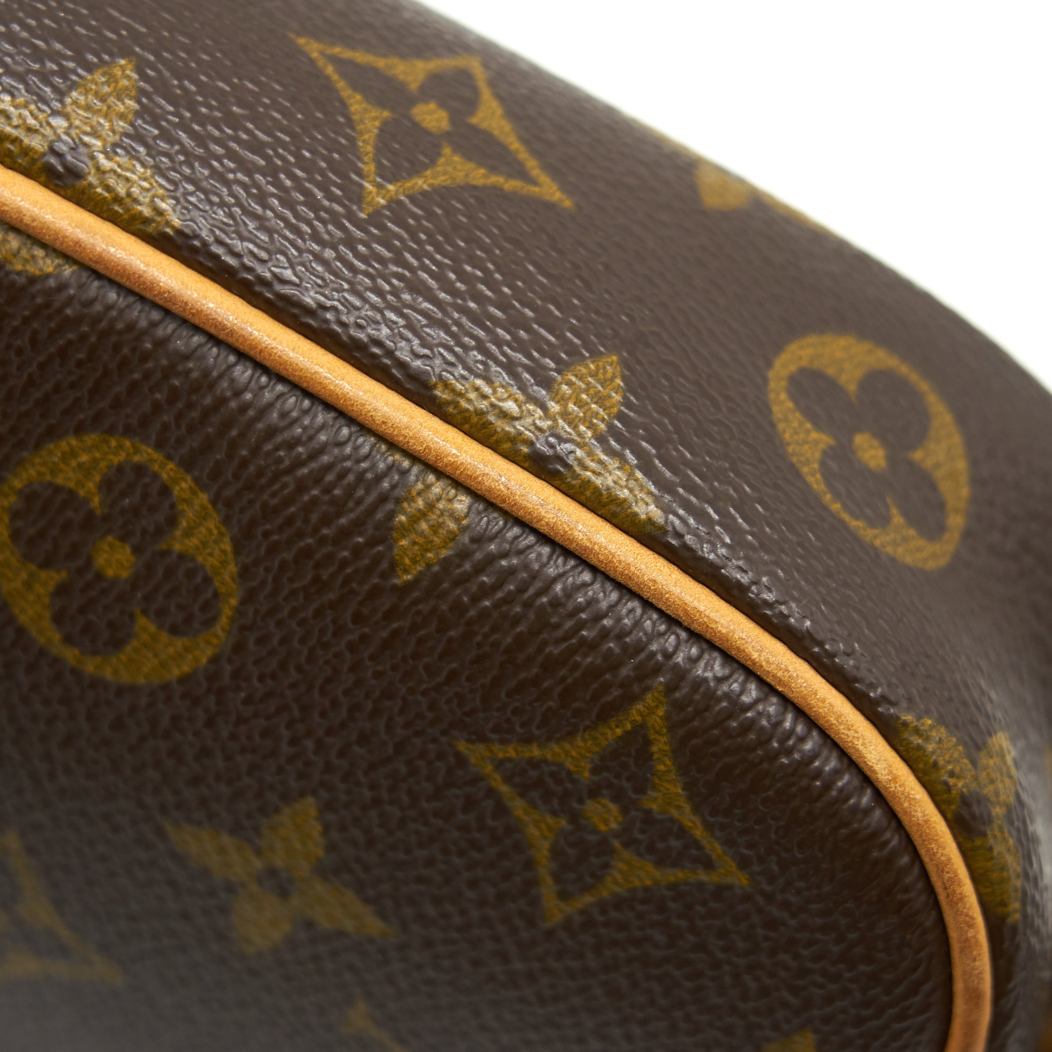 AAA Replica Louis Vuitton LV VINTAGE POCHETTE GANGE CROSSBODY BUM BAG