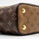 AAA Replica Louis Vuitton LV VANITY CASE PM MONOGRAM REVERSE CANVAS GHW