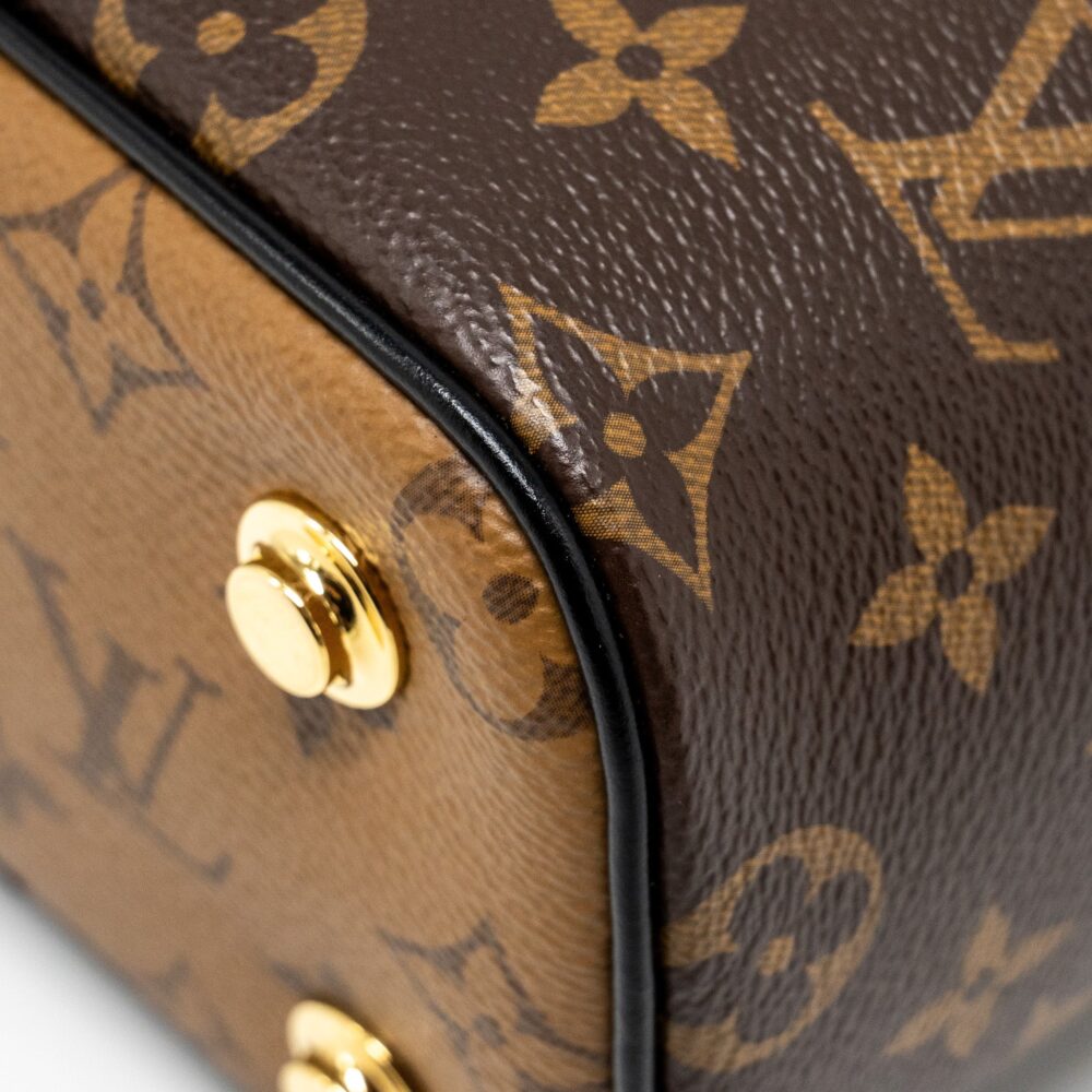 AAA Replica Louis Vuitton LV VANITY CASE PM MONOGRAM REVERSE CANVAS GHW
