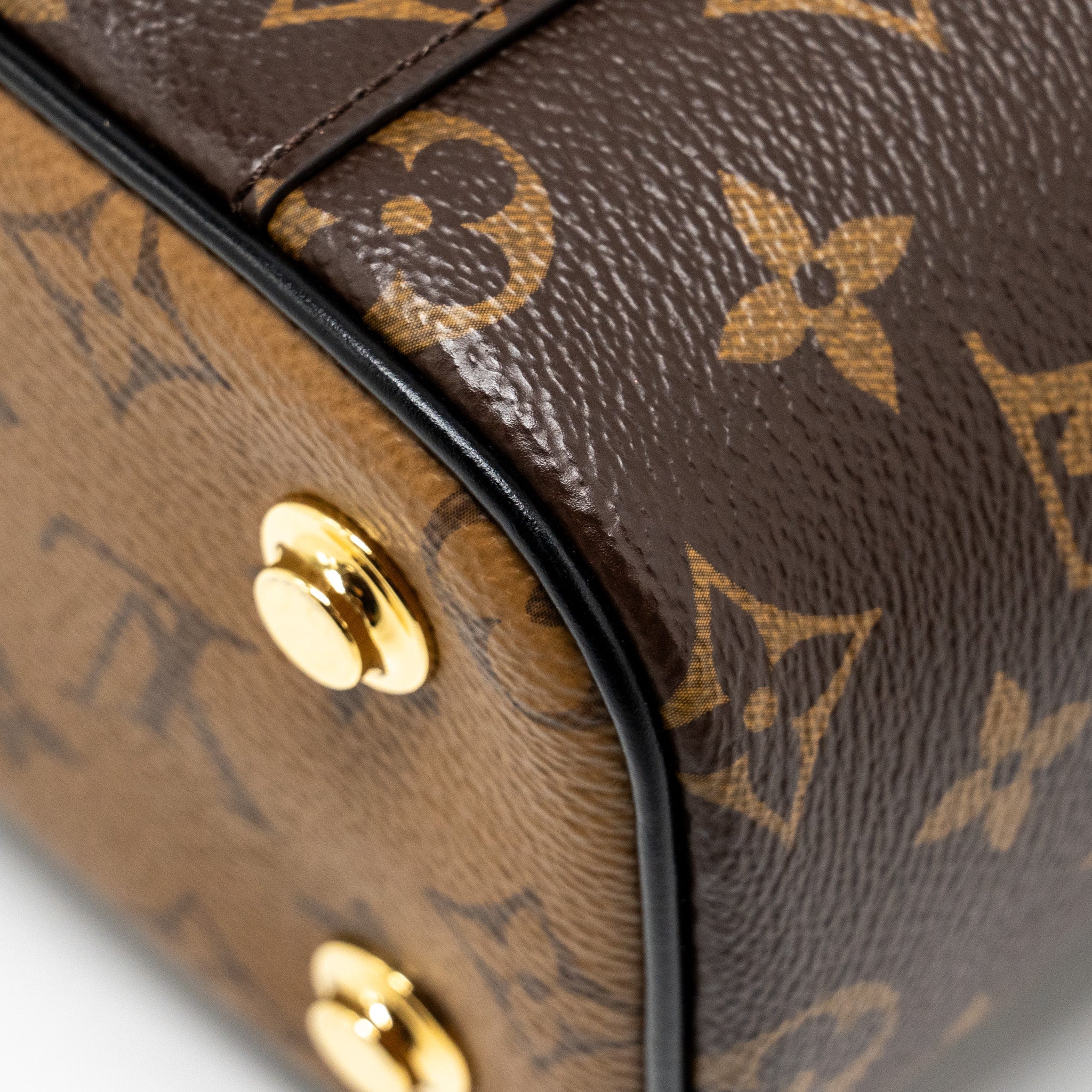 AAA Replica Louis Vuitton LV VANITY CASE PM MONOGRAM REVERSE CANVAS GHW