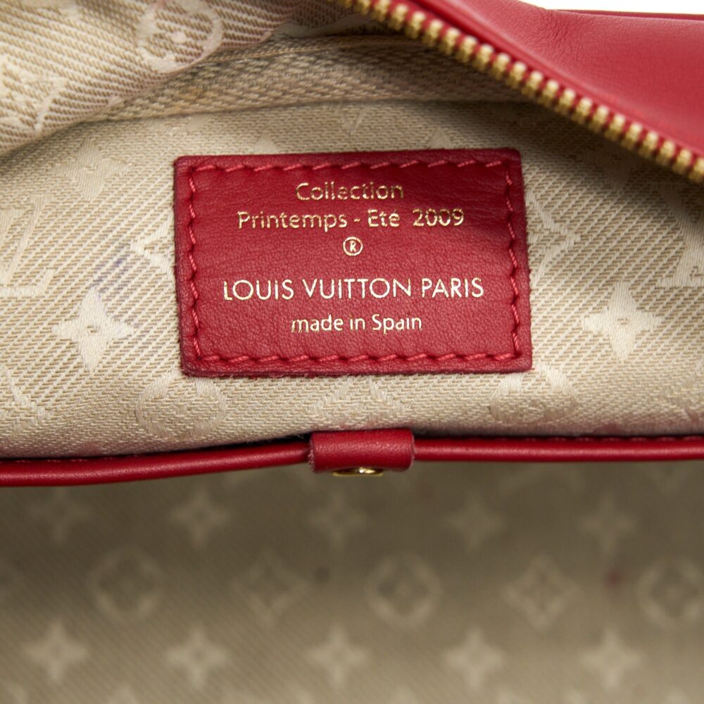 AAA Replica Louis Vuitton LV MESSENGER BAG LIMITED EDITION RED GHW