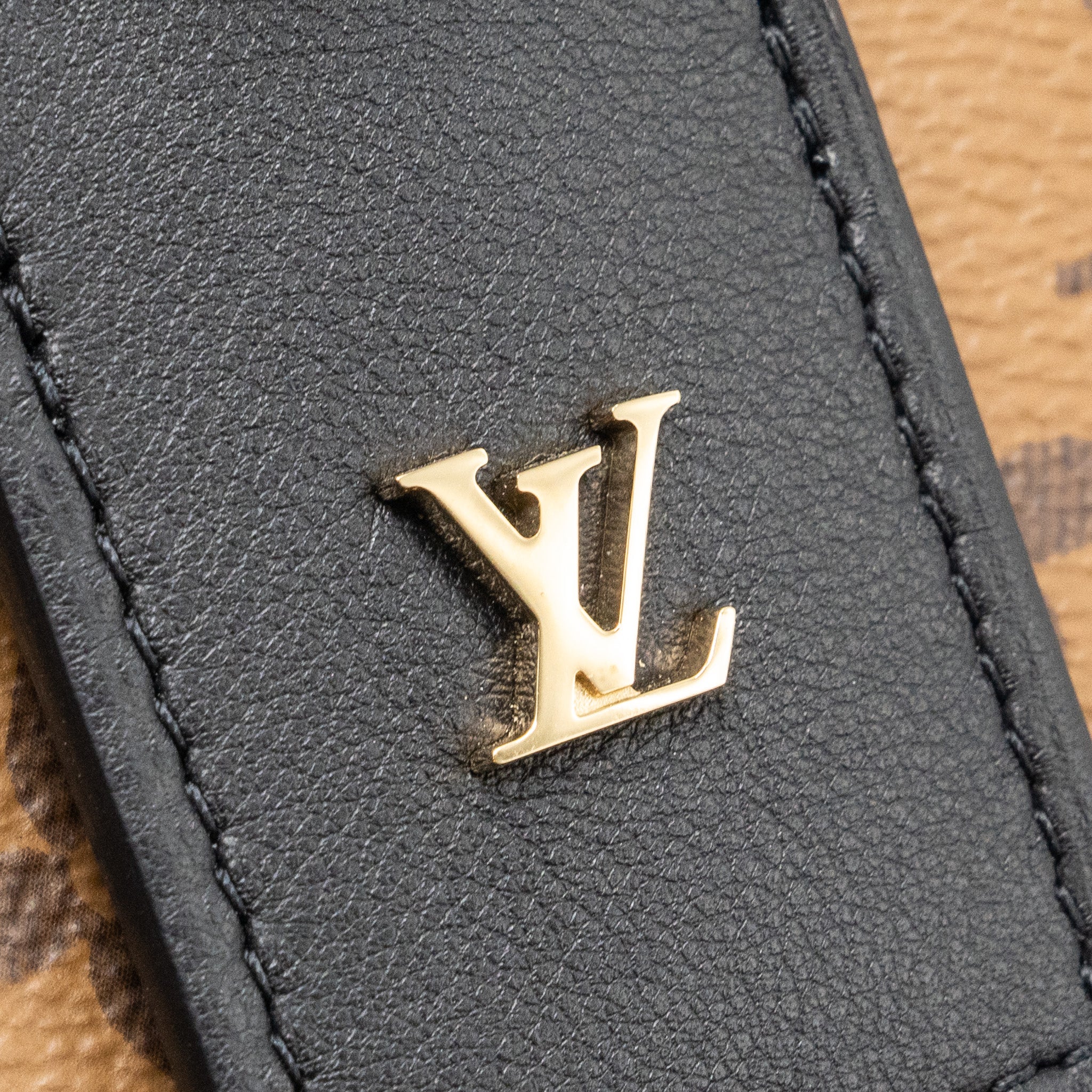 AAA Replica Louis Vuitton LV MINI BOÎTE CHAPEAU CANVAS MONOGRAM REVERSE GHW