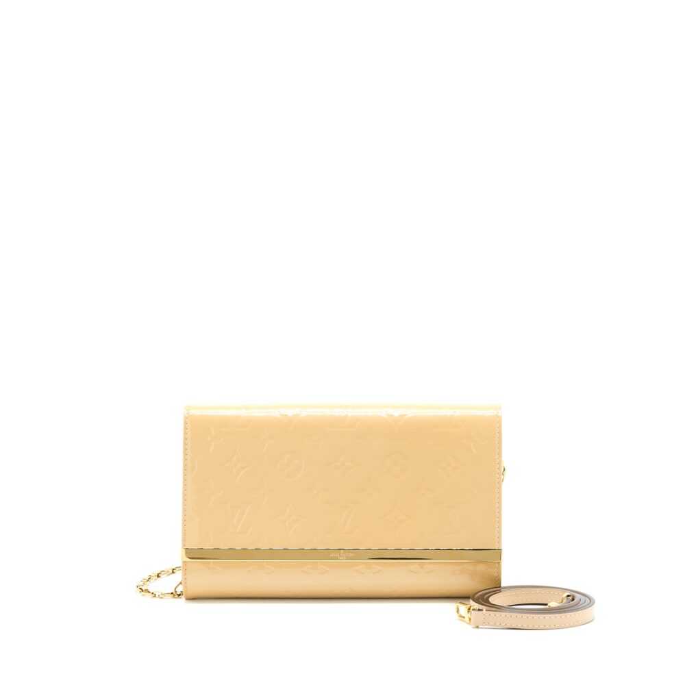 AAA Replica Louis Vuitton LV ANA VERNIS CLUTCH WITH CHAIN PATENT BEIGE GHW