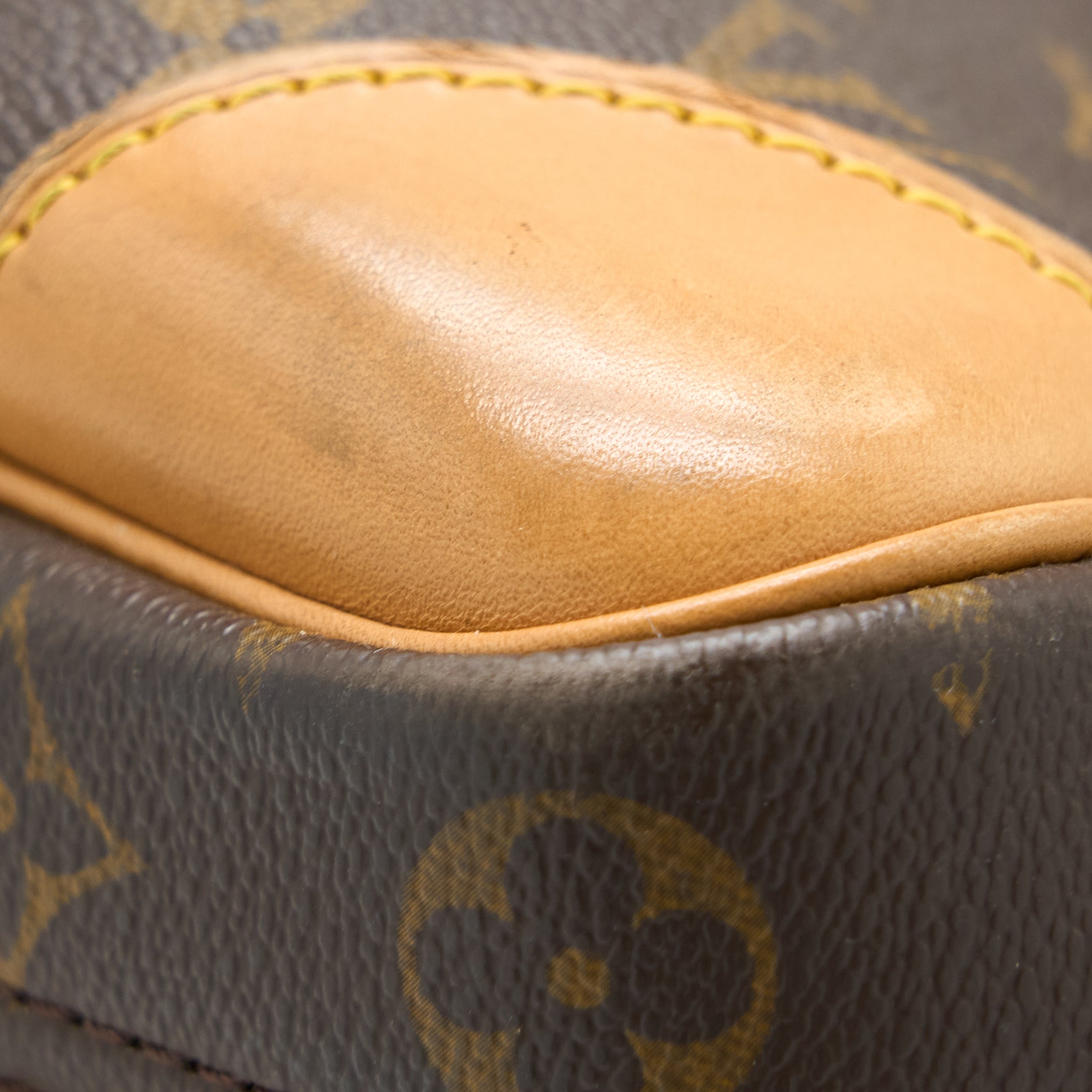 AAA Replica Louis Vuitton LV LARGE LUGGAGE BAG MONOGRAM CANVAS GHW