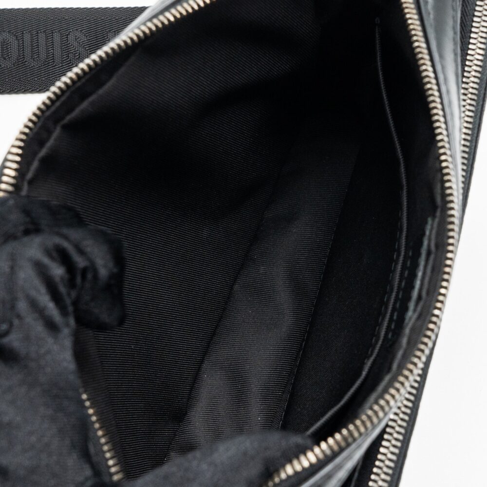 AAA Replica Louis Vuitton LV TRIO MESSENGER BAG MONOGRAM ECLIPSE SHW