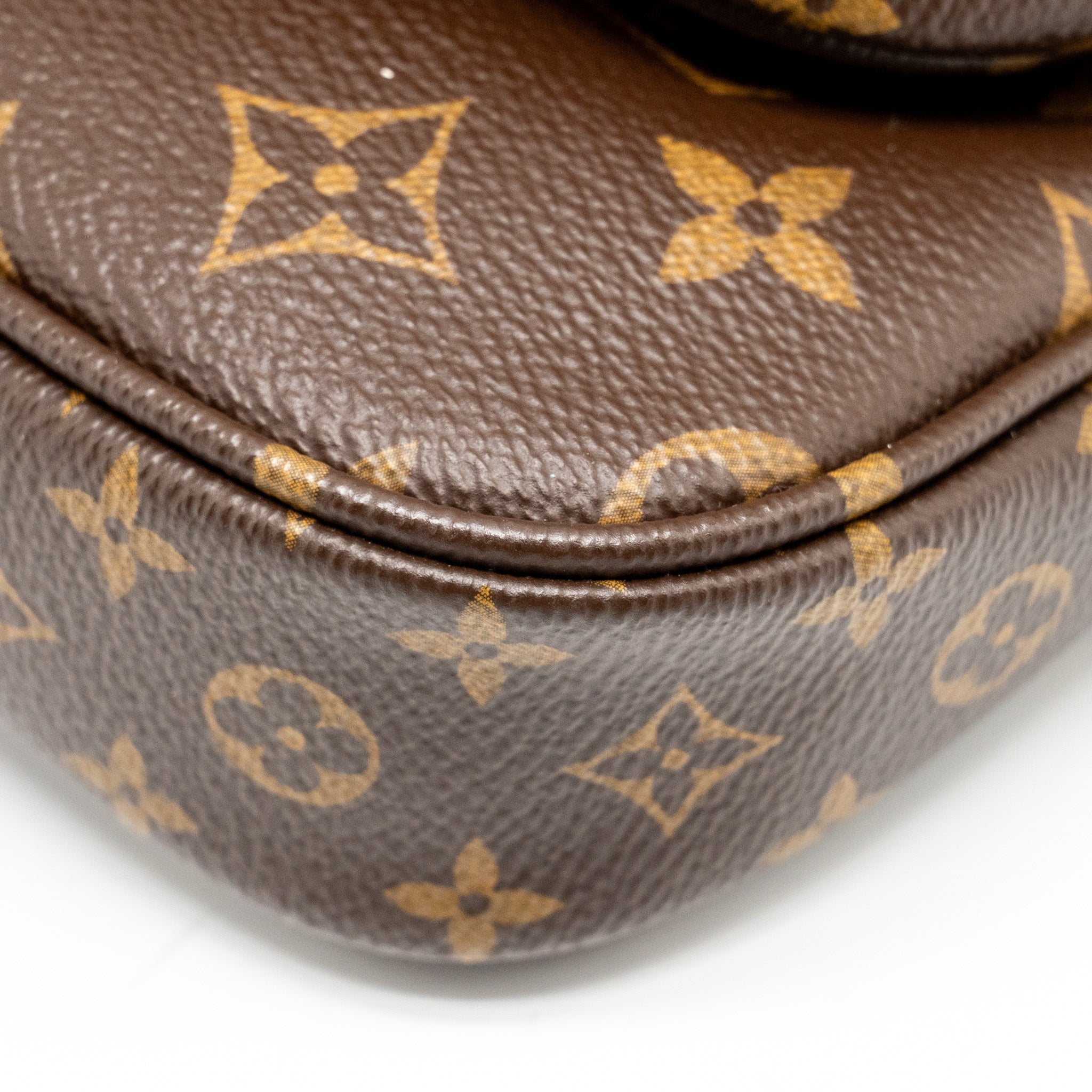 AAA Replica Louis Vuitton LV MULTI POCHETTE MONOGRAM CANVAS ROSE CLAIR GHW