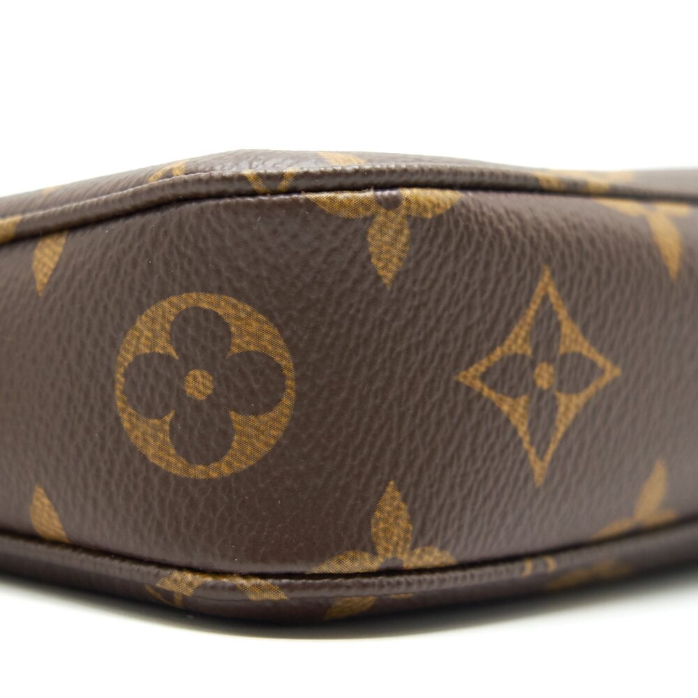 AAA Replica Louis Vuitton LV LOUIS VUITRON POCHETTE ACCESSORIES MONOGRAM CANVAS