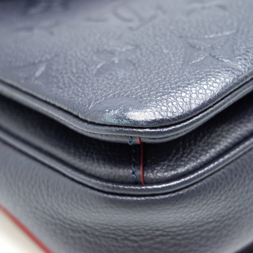 AAA Replica Louis Vuitton LV POCHETTE METIS MONOGRAM EMPREINTE LEATHER MARINE ROUGE