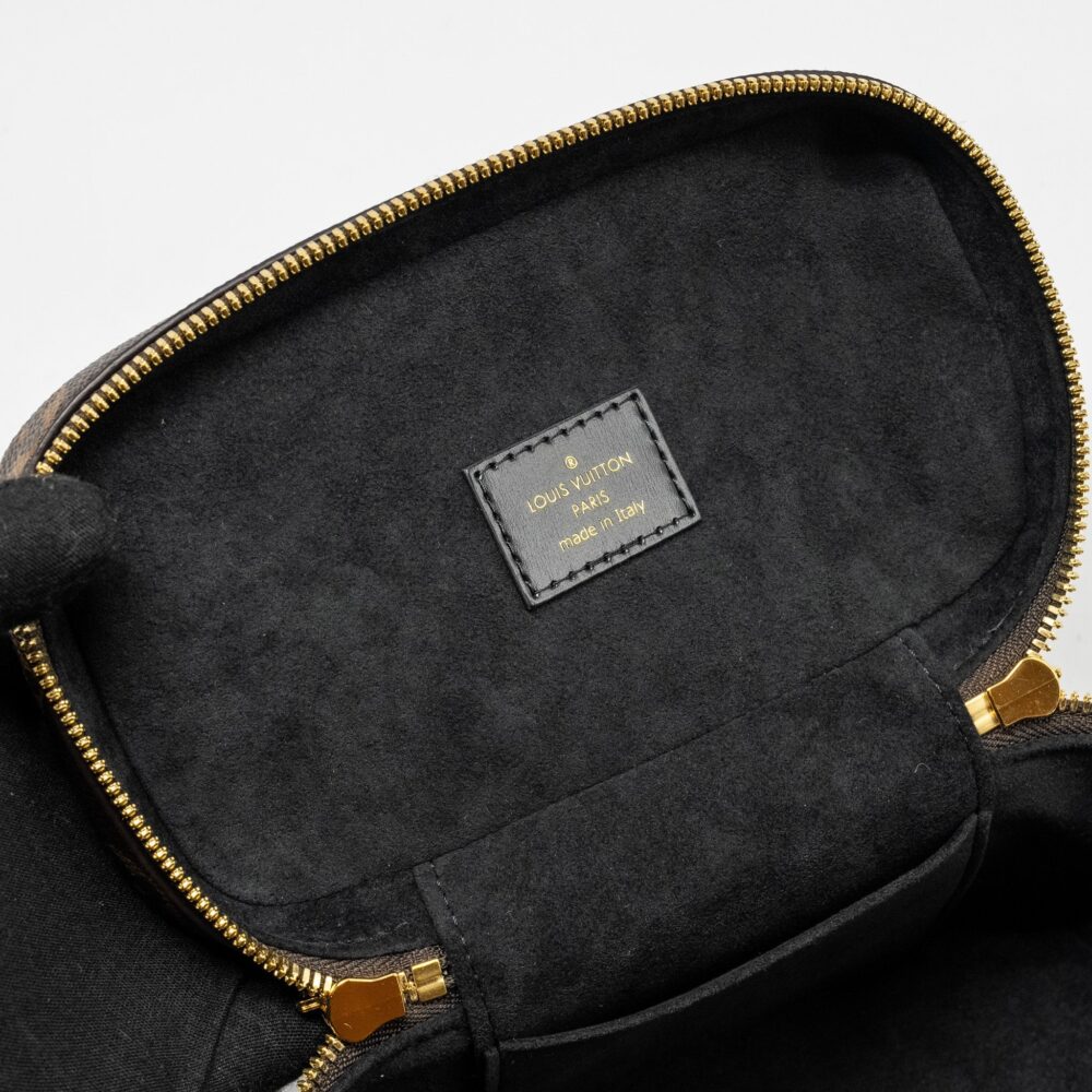 AAA Replica Louis Vuitton LV VANITY CASE PM MONOGRAM REVERSE CANVAS GHW