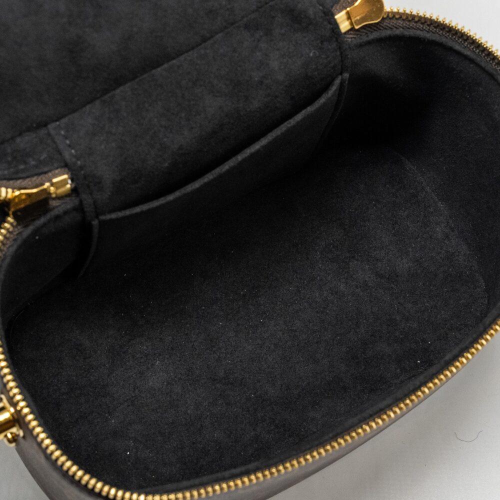 AAA Replica Louis Vuitton LV VANITY CASE PM MONOGRAM REVERSE CANVAS GHW