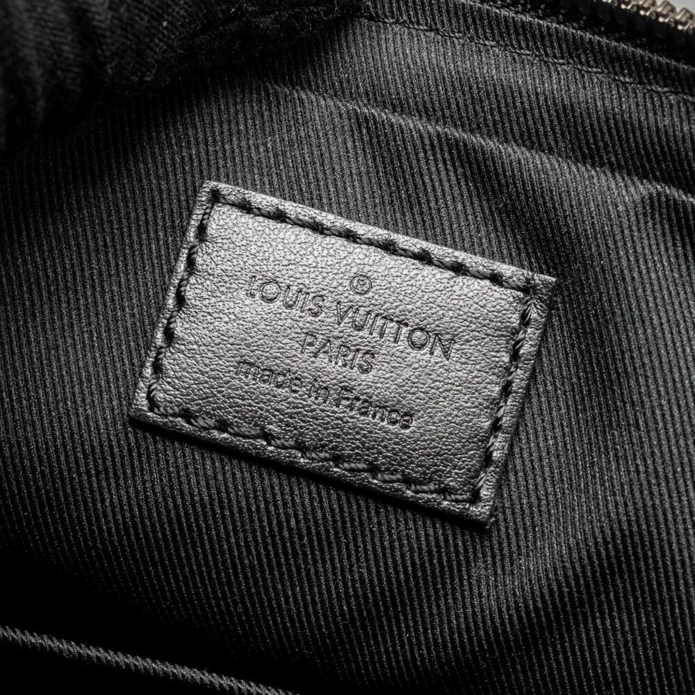 AAA Replica Louis Vuitton LV TRIO MESSANGER MONOGRAM ECLIPSE CANVAS BLACK/GREY WITH BLACK HARDWARE