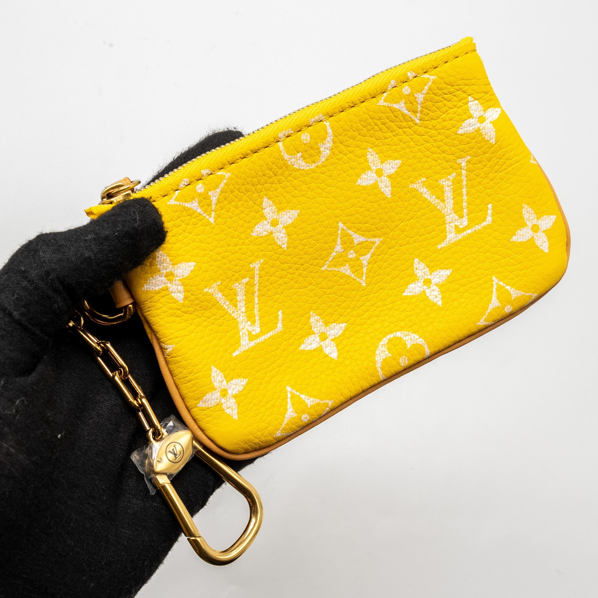 AAA Replica Louis Vuitton LV SPEEDY P9 BANDOULIÈRE 25 MONOGRAM SOFT CALFSKIN JAUNE MAT GHW