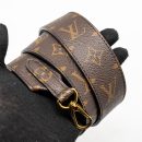 AAA Replica Louis Vuitton LV DAUPHINE CHAIN WALLET MONOGRAM REVERSE CANVAS GHW