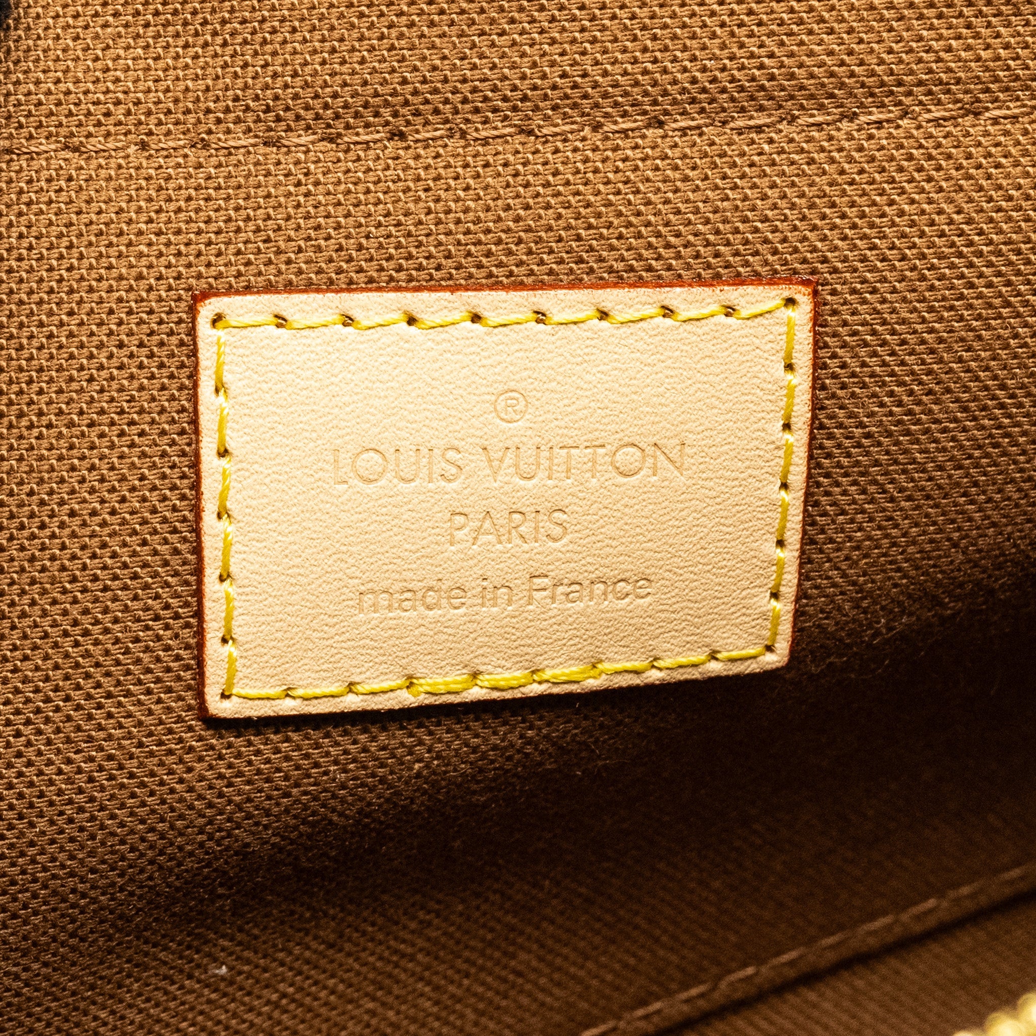 AAA Replica Louis Vuitton LV MULTI POCHETTE ACCESSOIRES MONOGRAM CANVAS GHW