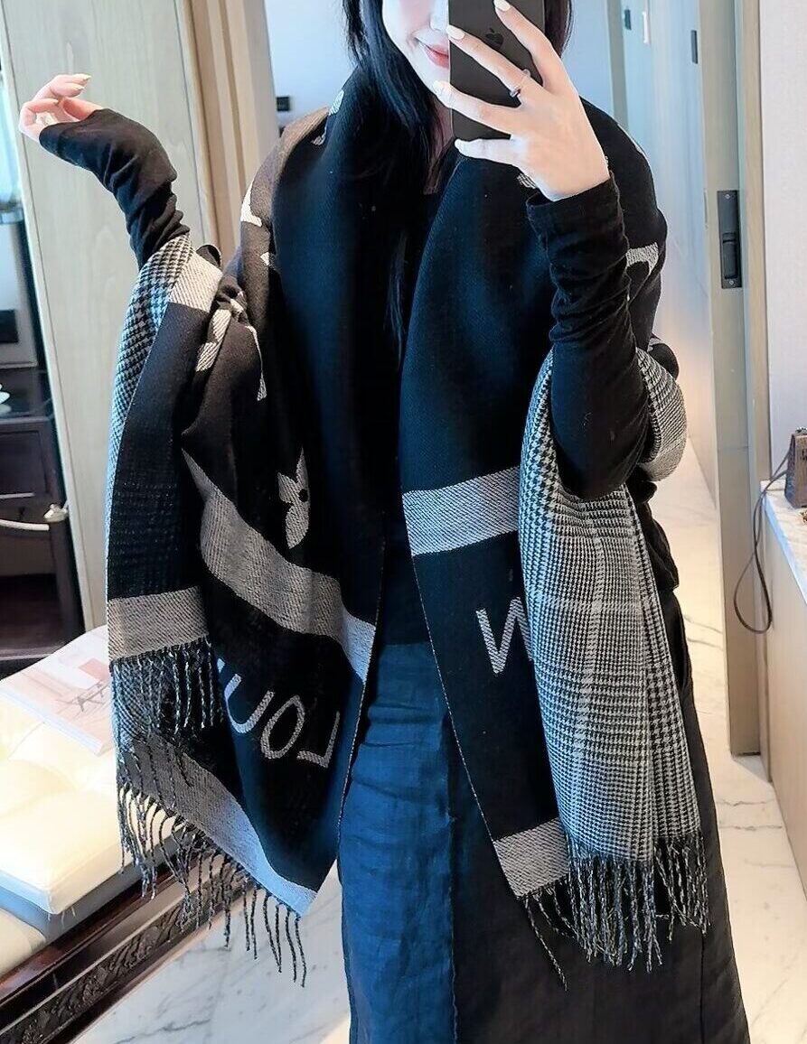 Louis Vuitton Black Monogram Cashmere Scarf